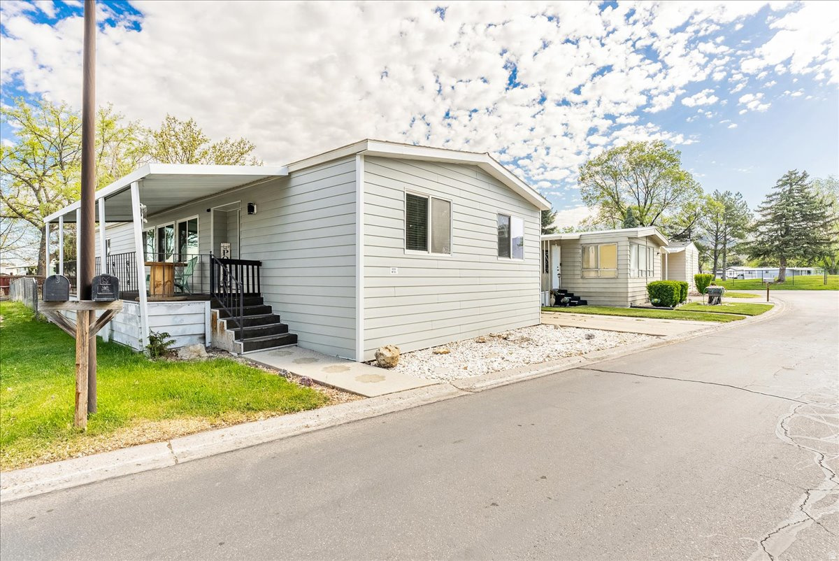 ATHERTON PARK - Residential