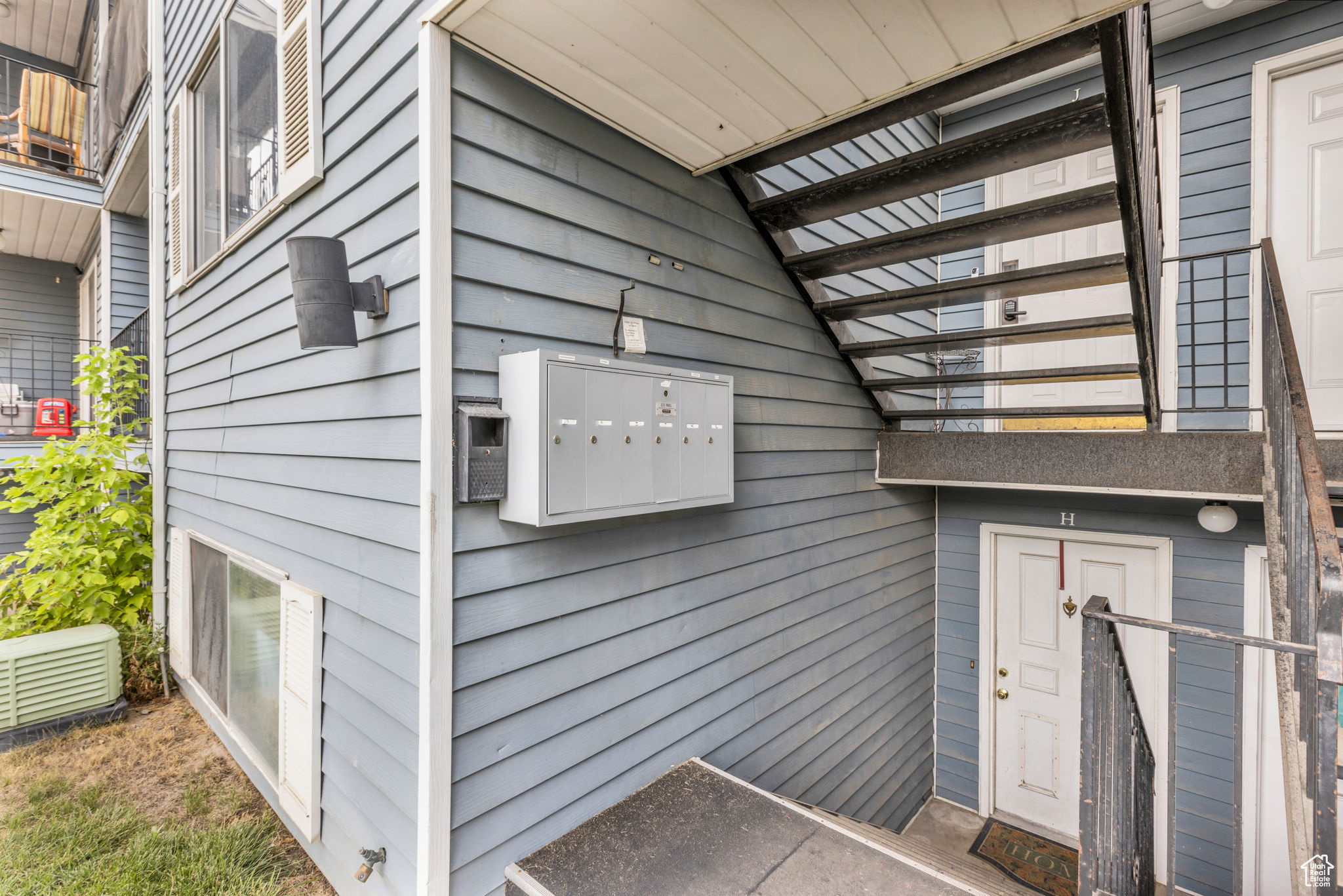 WEDGEWOOD WILLOWS - Residential