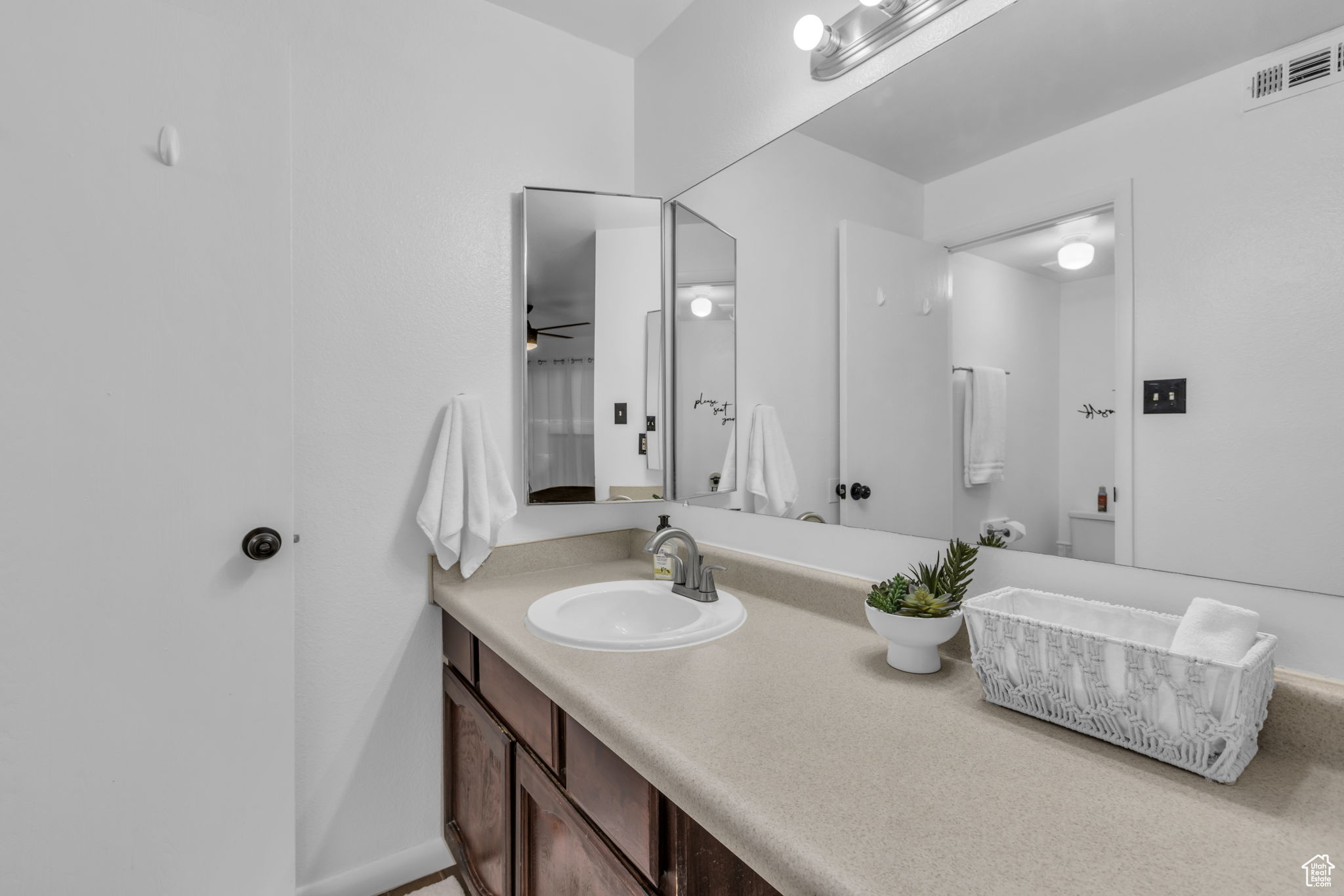 WEDGEWOOD WILLOWS - Residential