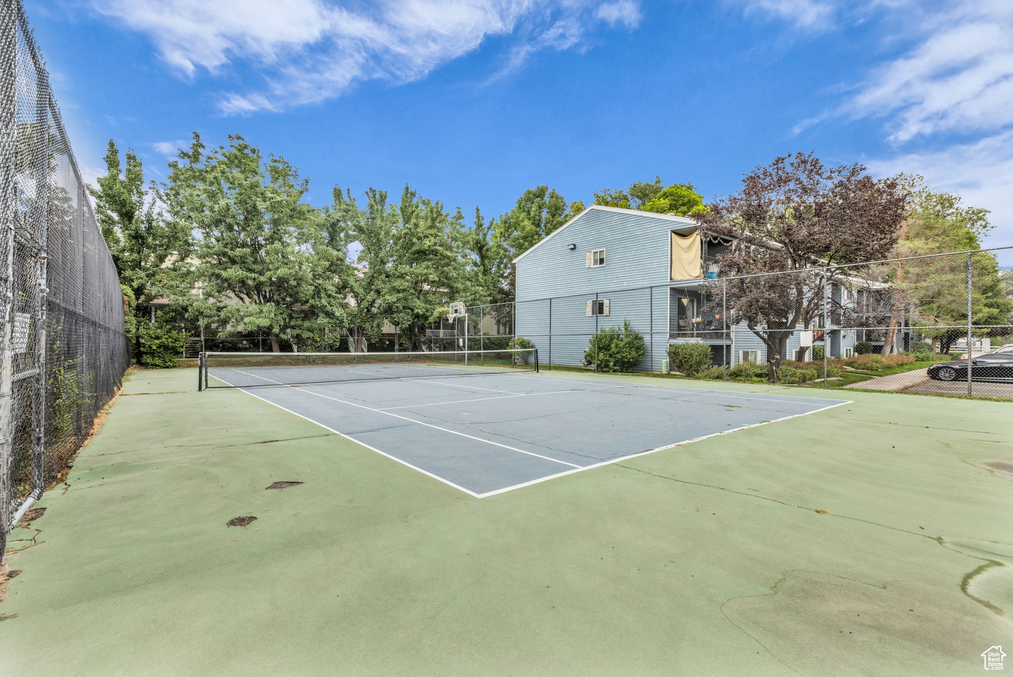 WEDGEWOOD WILLOWS - Residential