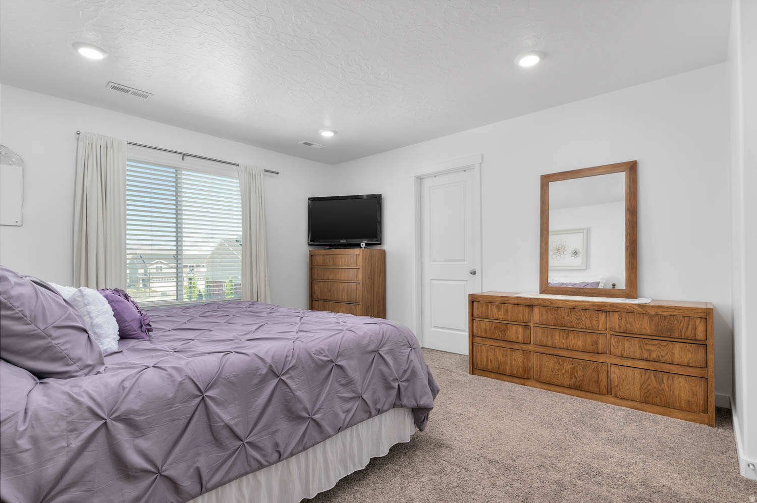 SUMMIT RIDGE TOWNS - Residential