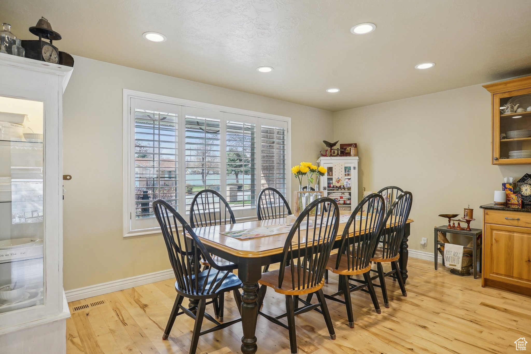 2660 W 9435, South Jordan, Utah image 9