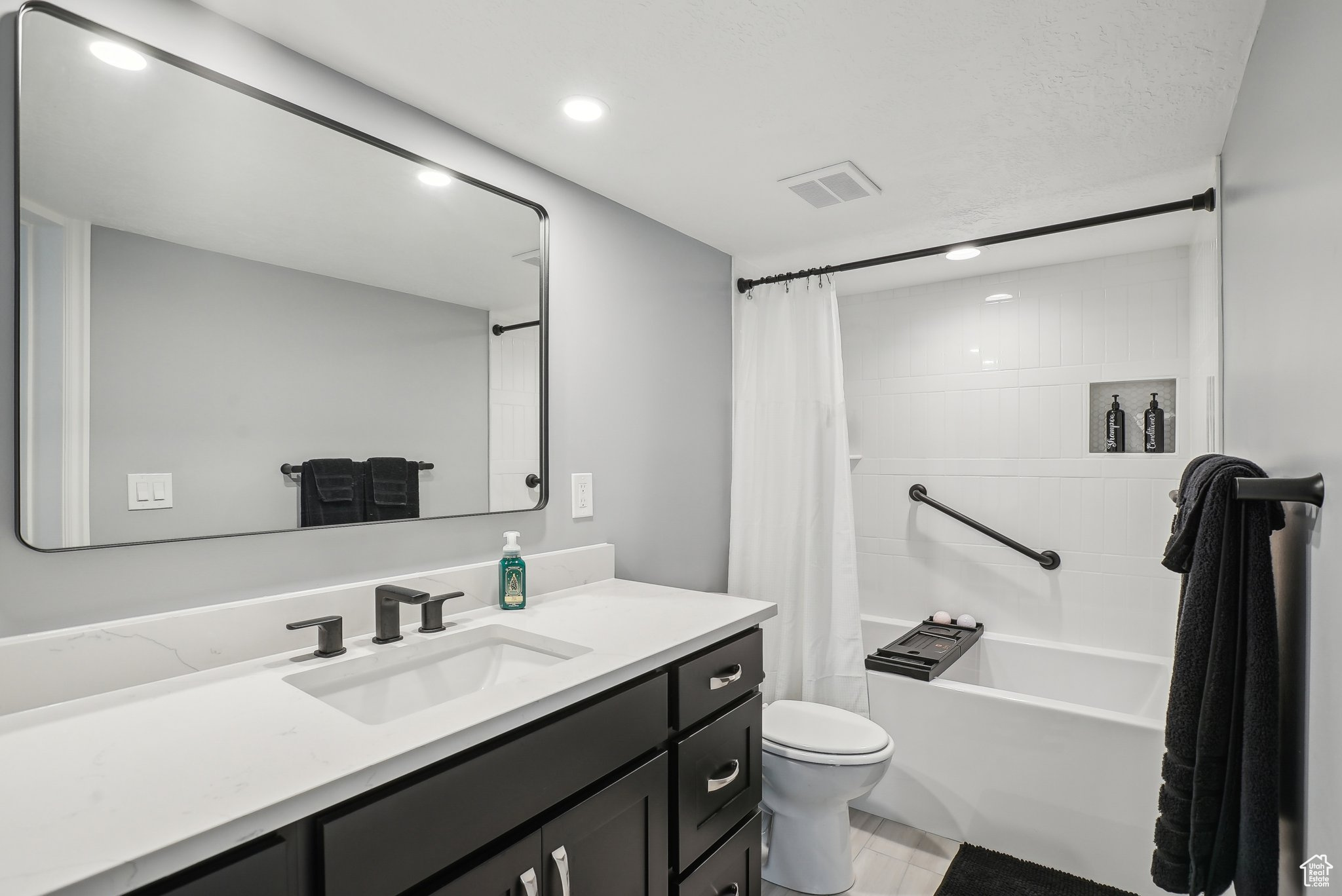 2660 W 9435, South Jordan, Utah image 26