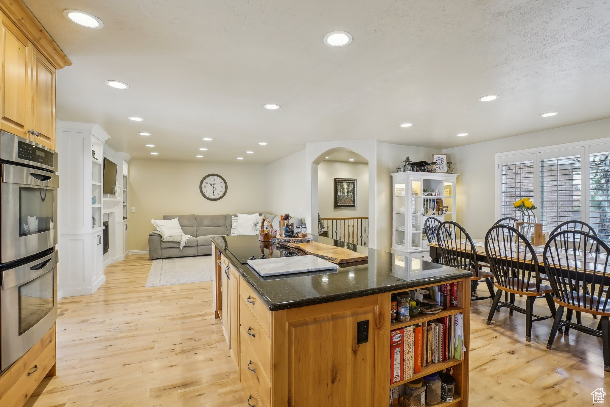 2660 W 9435, South Jordan, Utah image 13