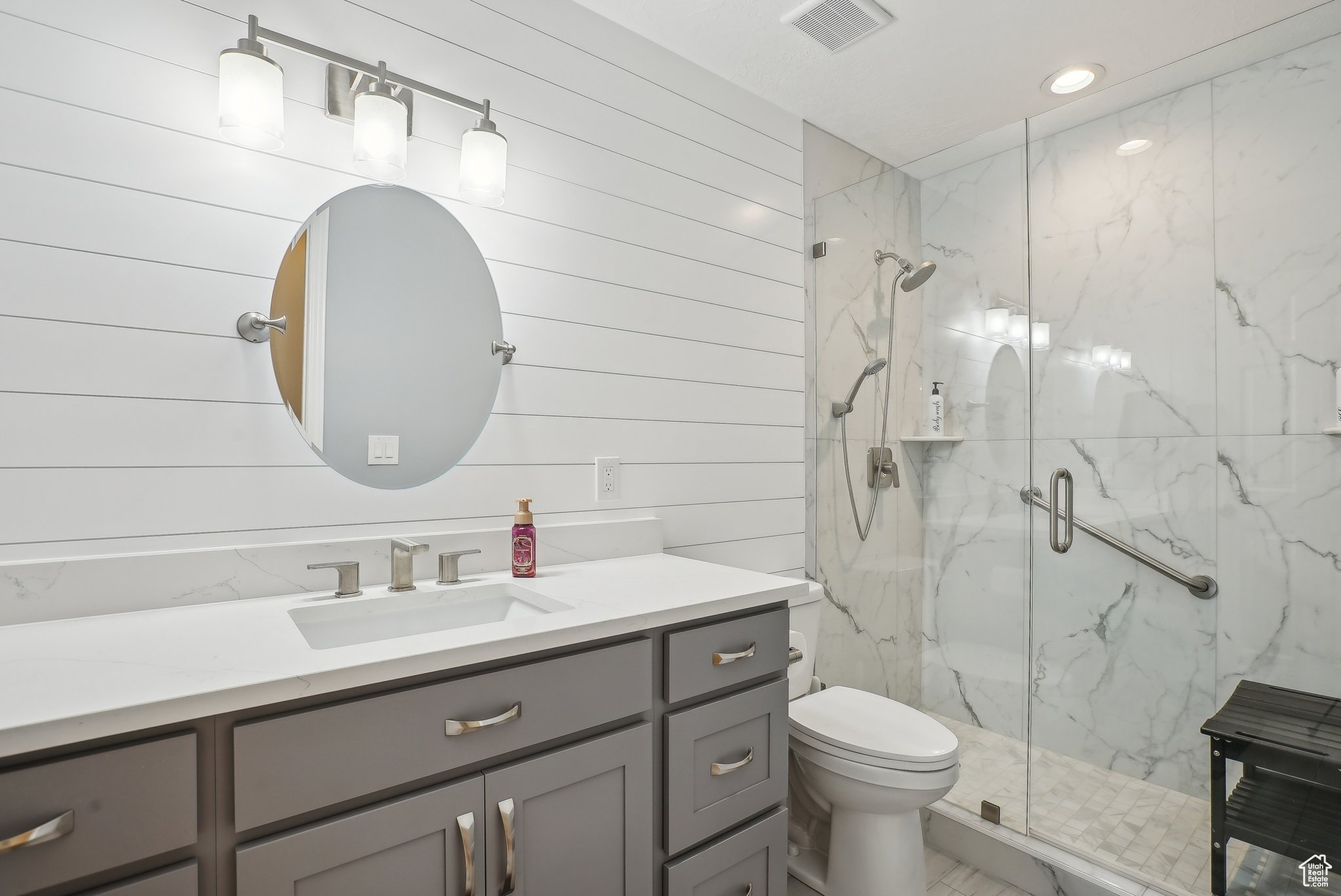 2660 W 9435, South Jordan, Utah image 18