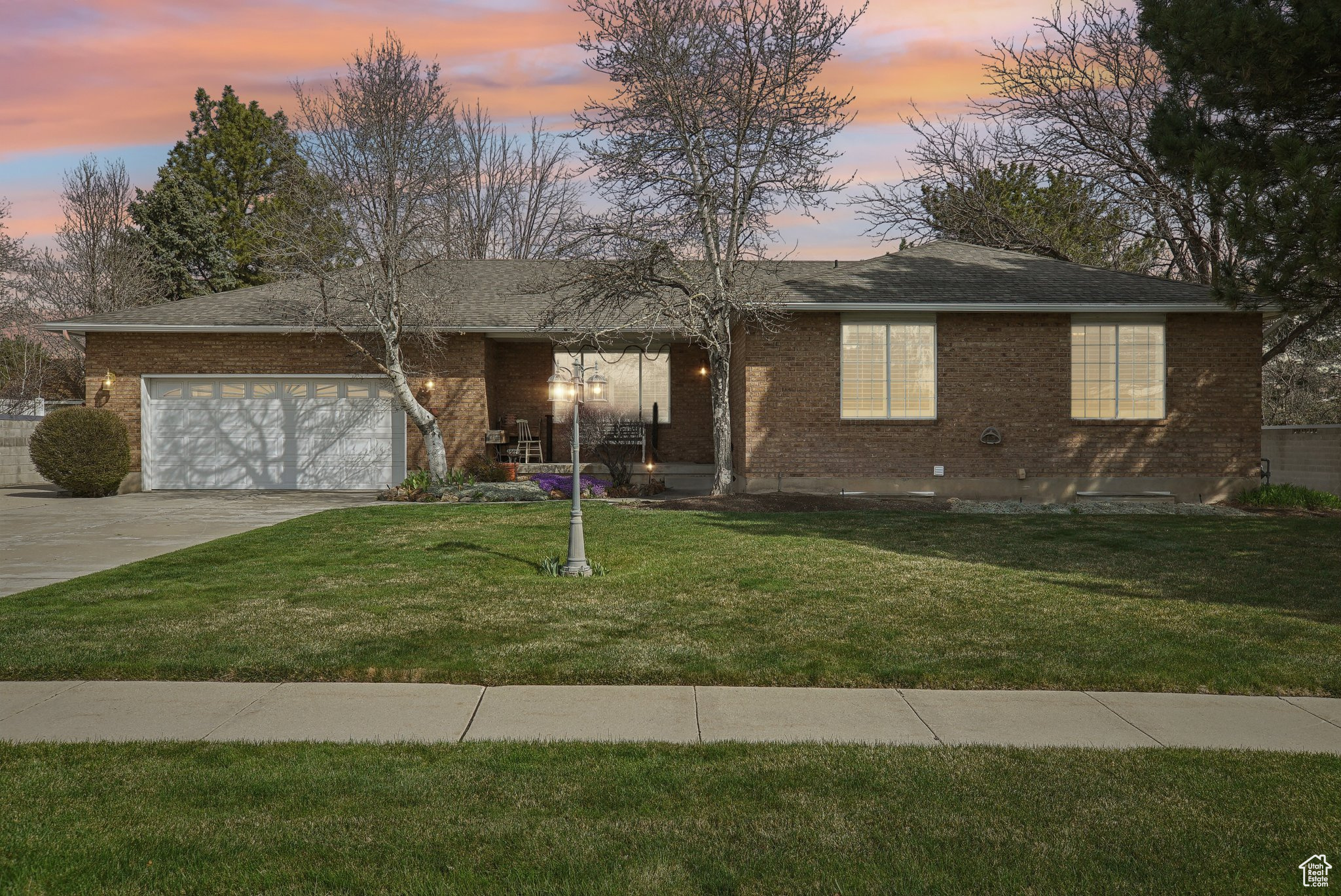 2660 W 9435, South Jordan, Utah image 3