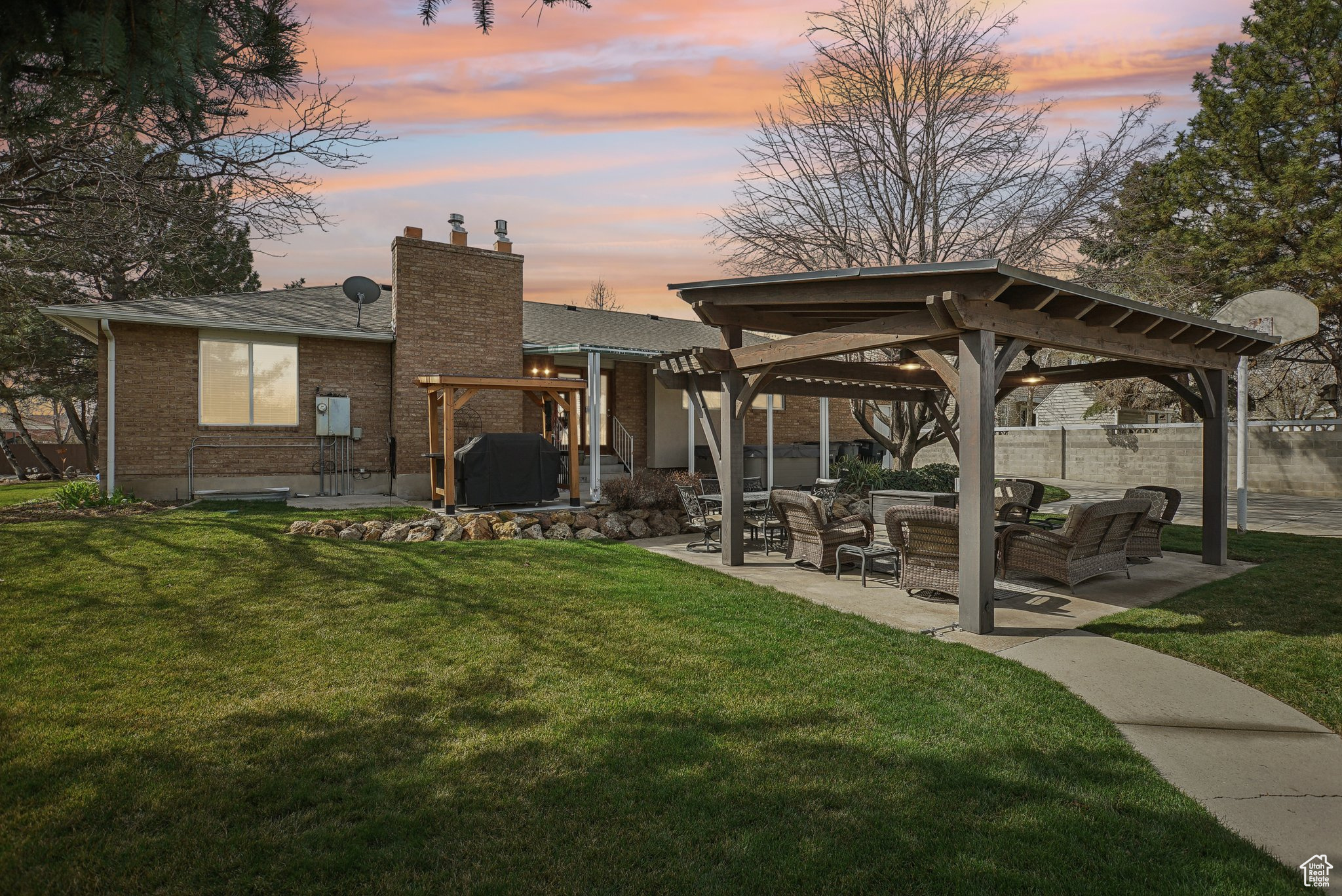 2660 W 9435, South Jordan, Utah image 4