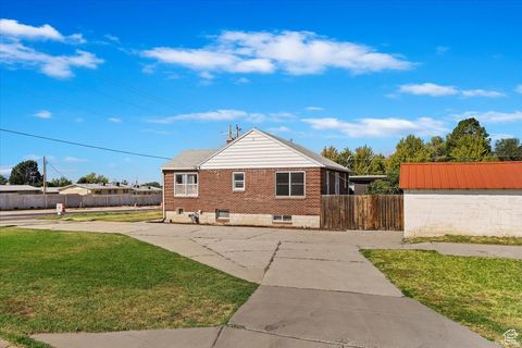Tiny photo for 2318 W 5600 S, Roy, UT 84067 (MLS # 2138575)