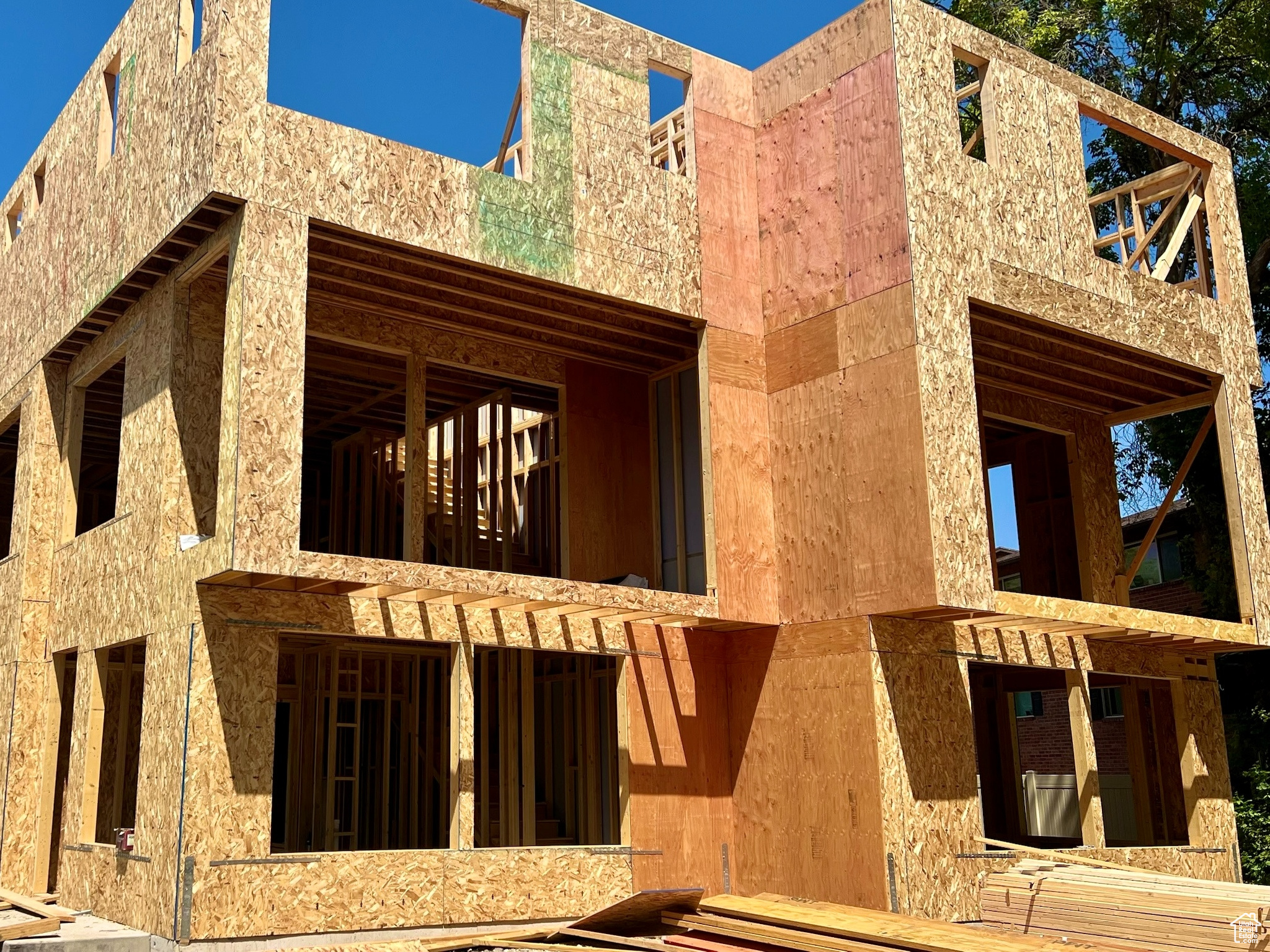 COTTAGES AT HOLLADAY - Residential