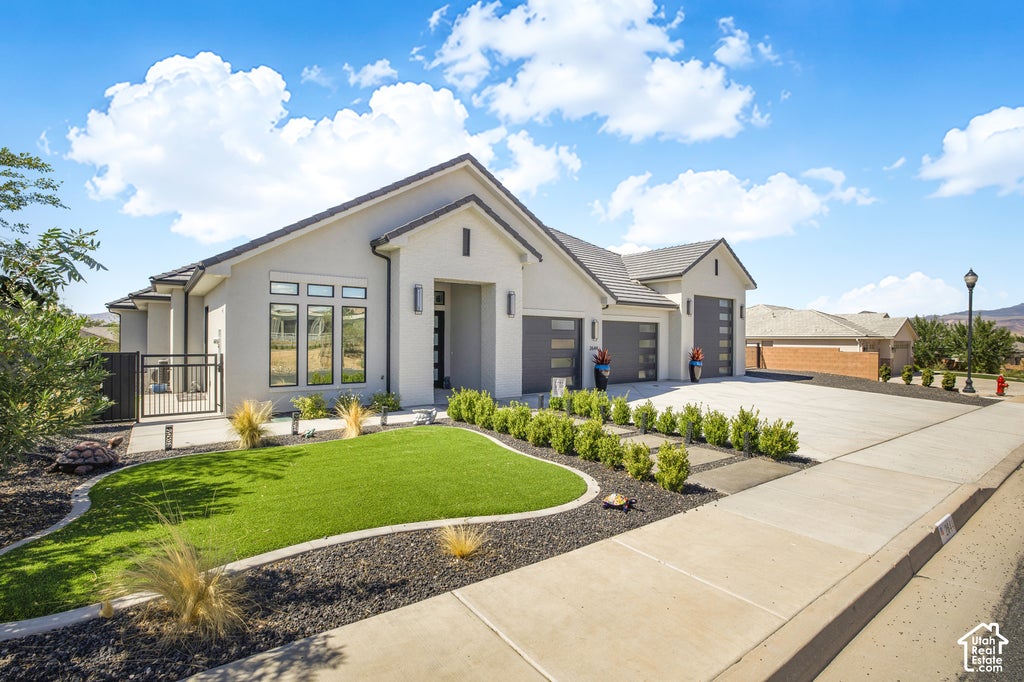Photo of 2644 S 3210 E, Saint George, UT 84790 (MLS # 2187686)
