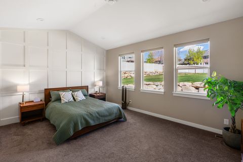 Tiny photo for 1437 E HOLLYHOCK CT, Layton, UT 84040 (MLS # 2149134)