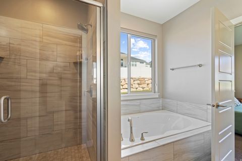 Tiny photo for 1437 E HOLLYHOCK CT, Layton, UT 84040 (MLS # 2149134)