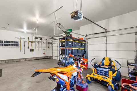 Tiny photo for 1437 E HOLLYHOCK CT, Layton, UT 84040 (MLS # 2149134)
