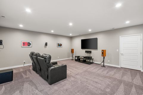 Tiny photo for 1437 E HOLLYHOCK CT, Layton, UT 84040 (MLS # 2149134)