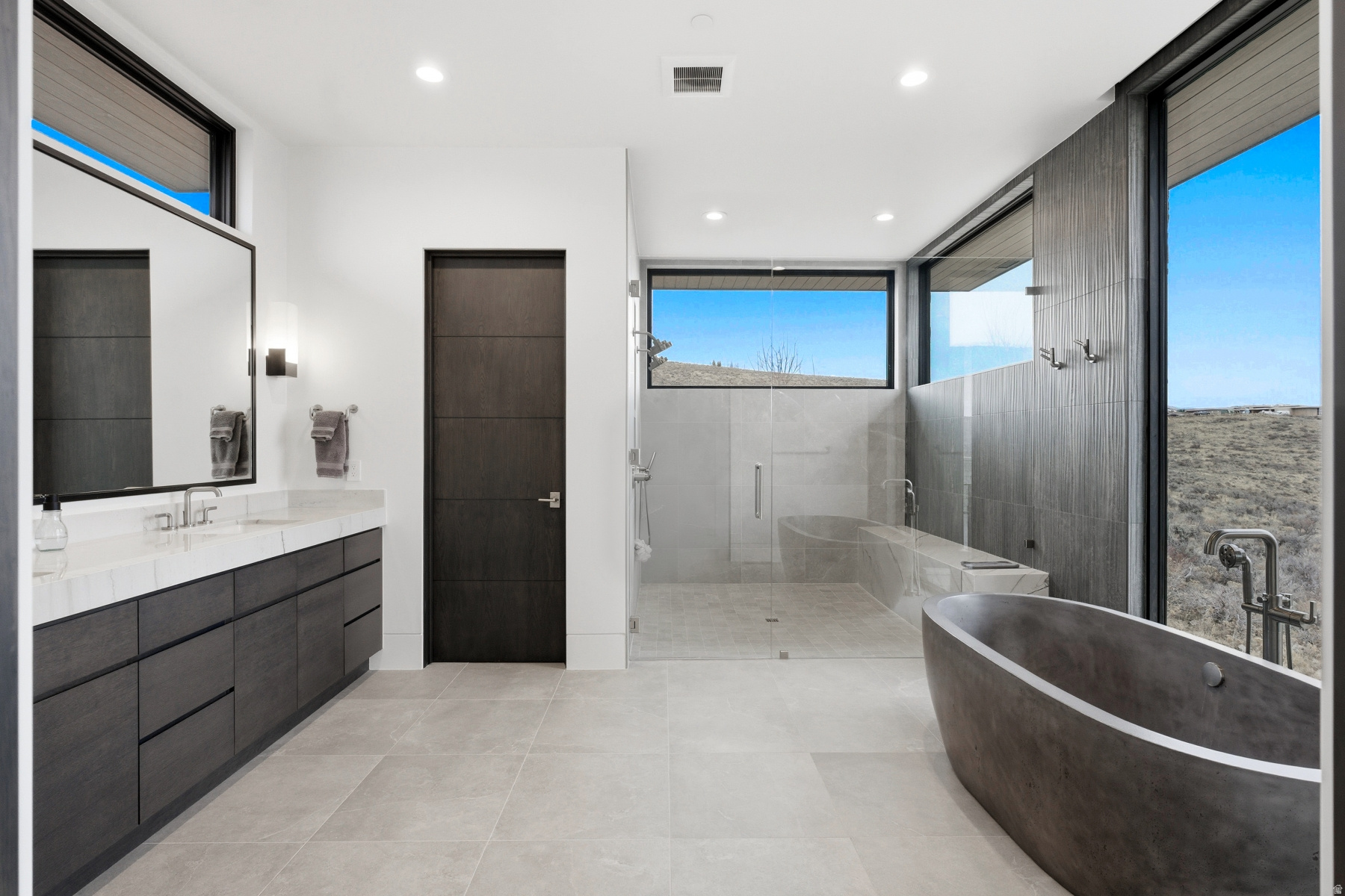 ELK RIDGE BLUFFS - Residential