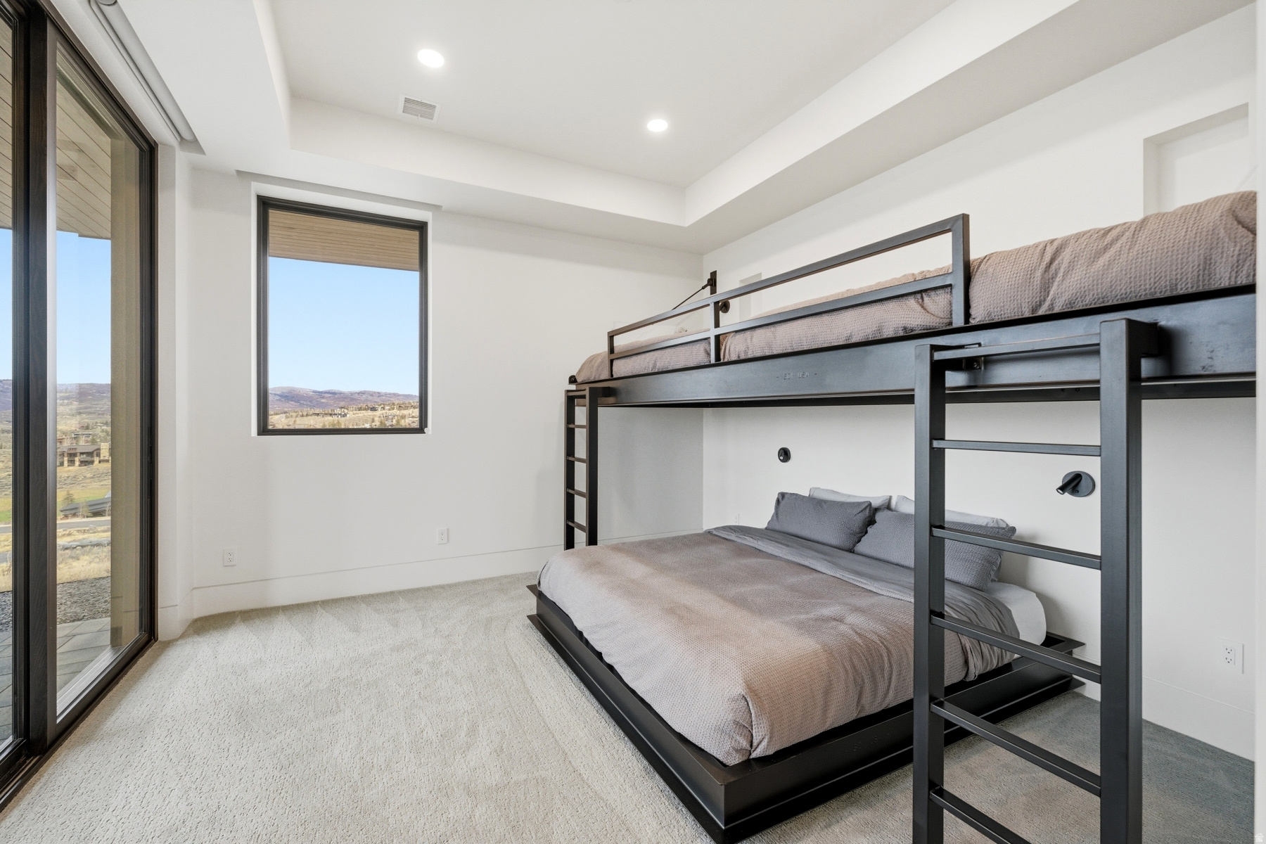 ELK RIDGE BLUFFS - Residential