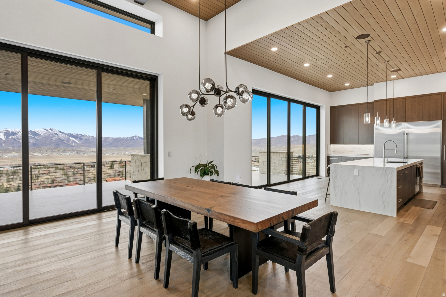 ELK RIDGE BLUFFS - Residential