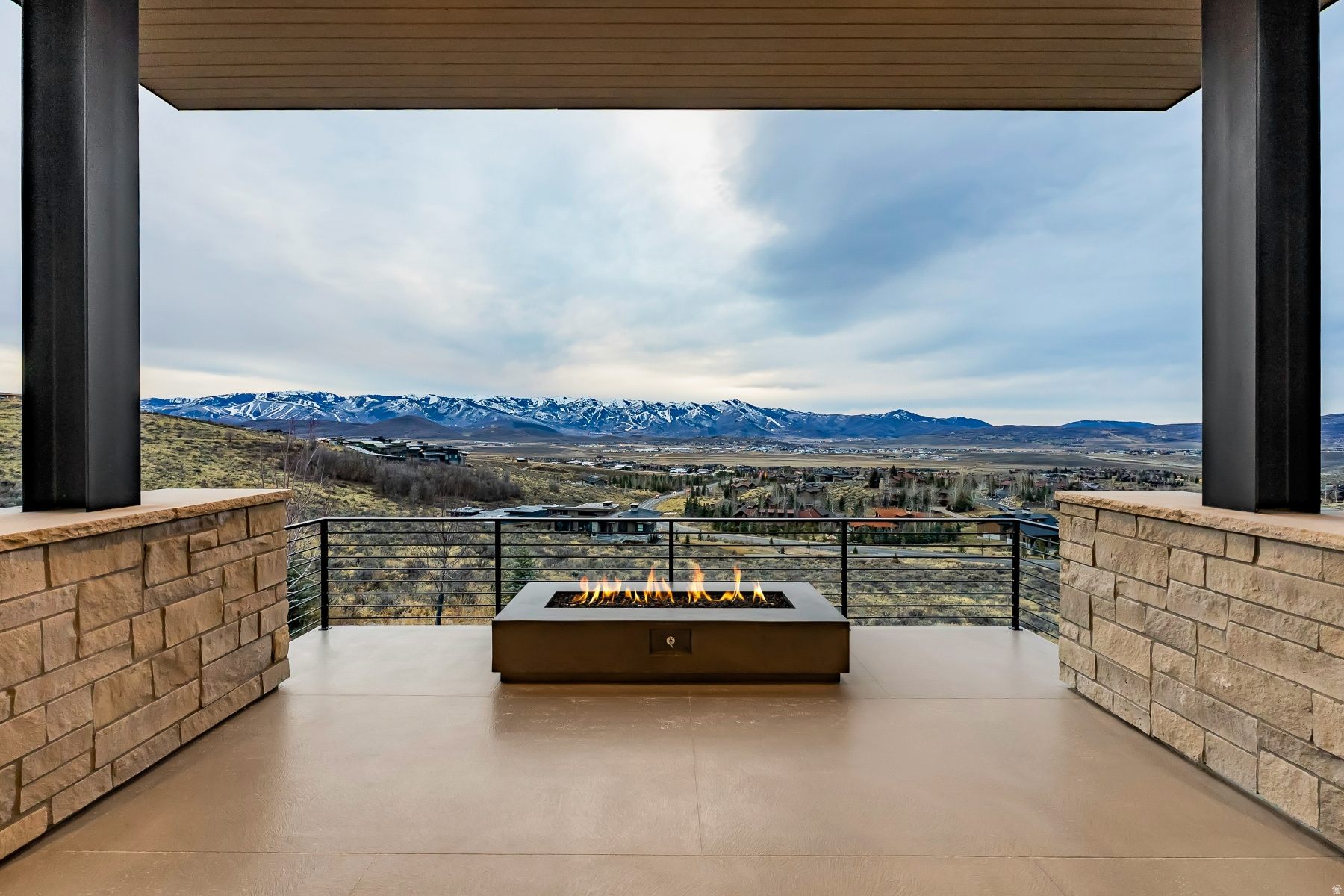 ELK RIDGE BLUFFS - Residential