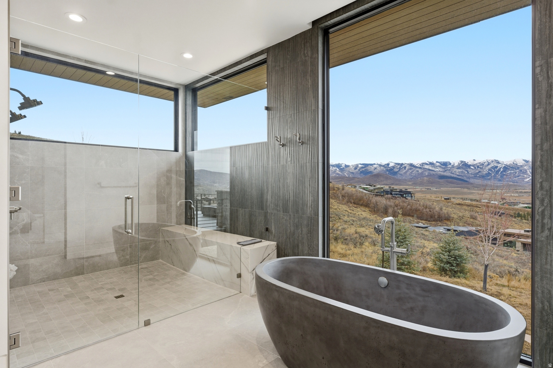 ELK RIDGE BLUFFS - Residential