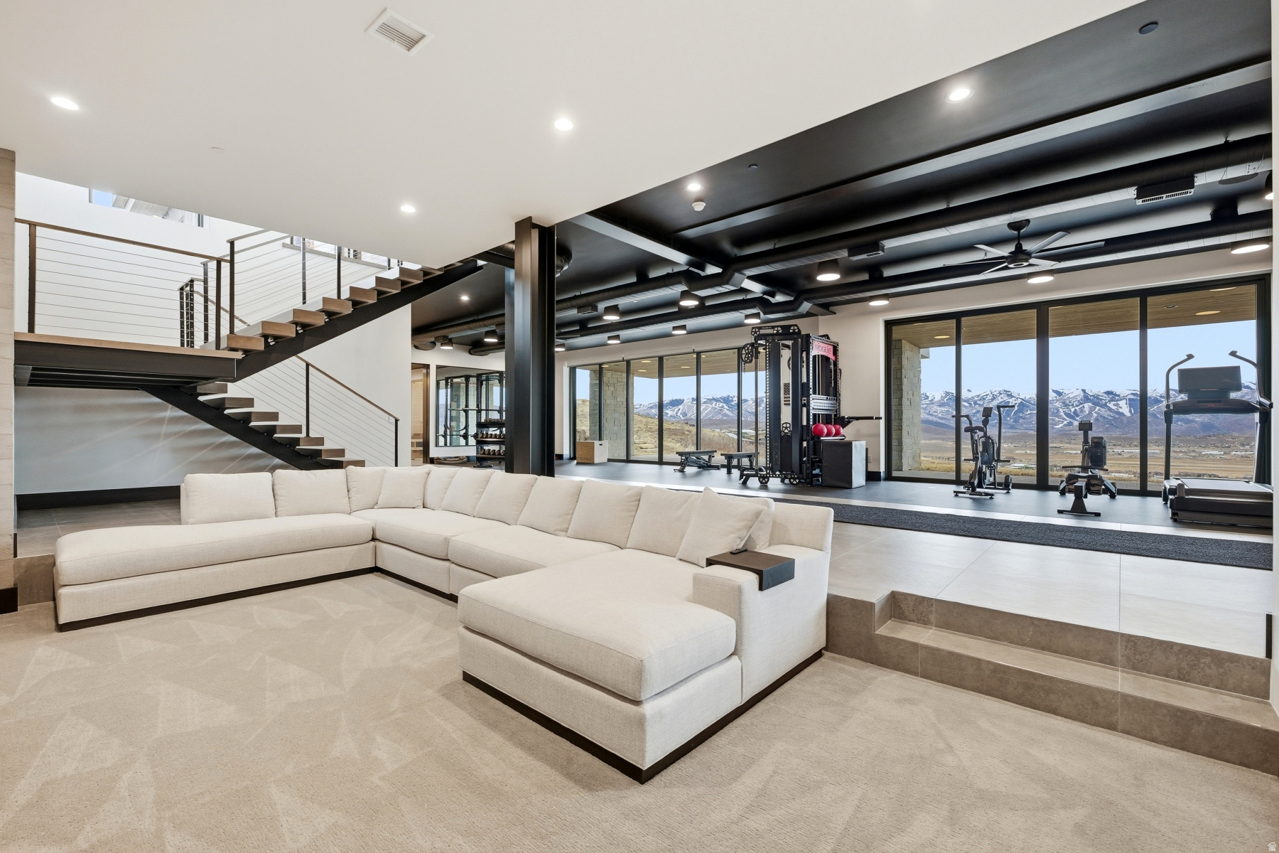 ELK RIDGE BLUFFS - Residential