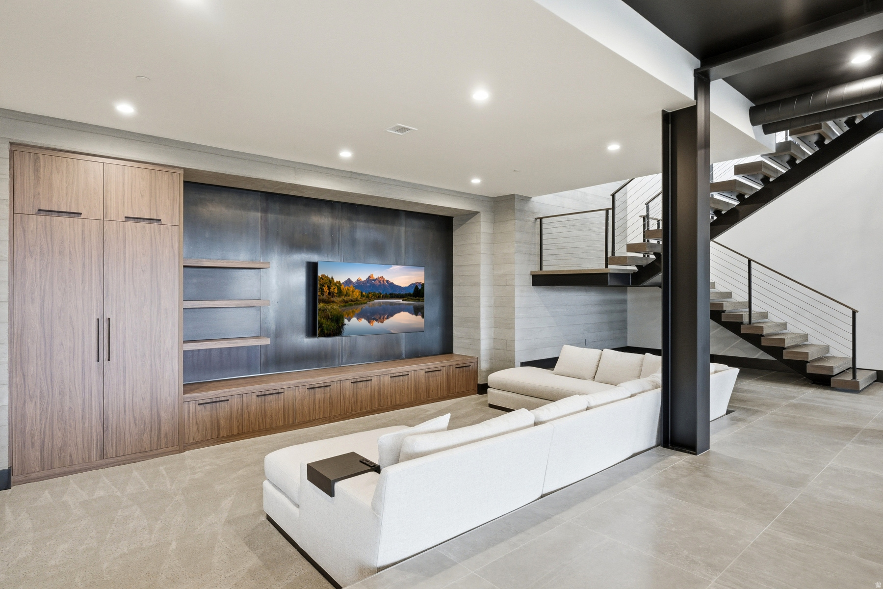 ELK RIDGE BLUFFS - Residential