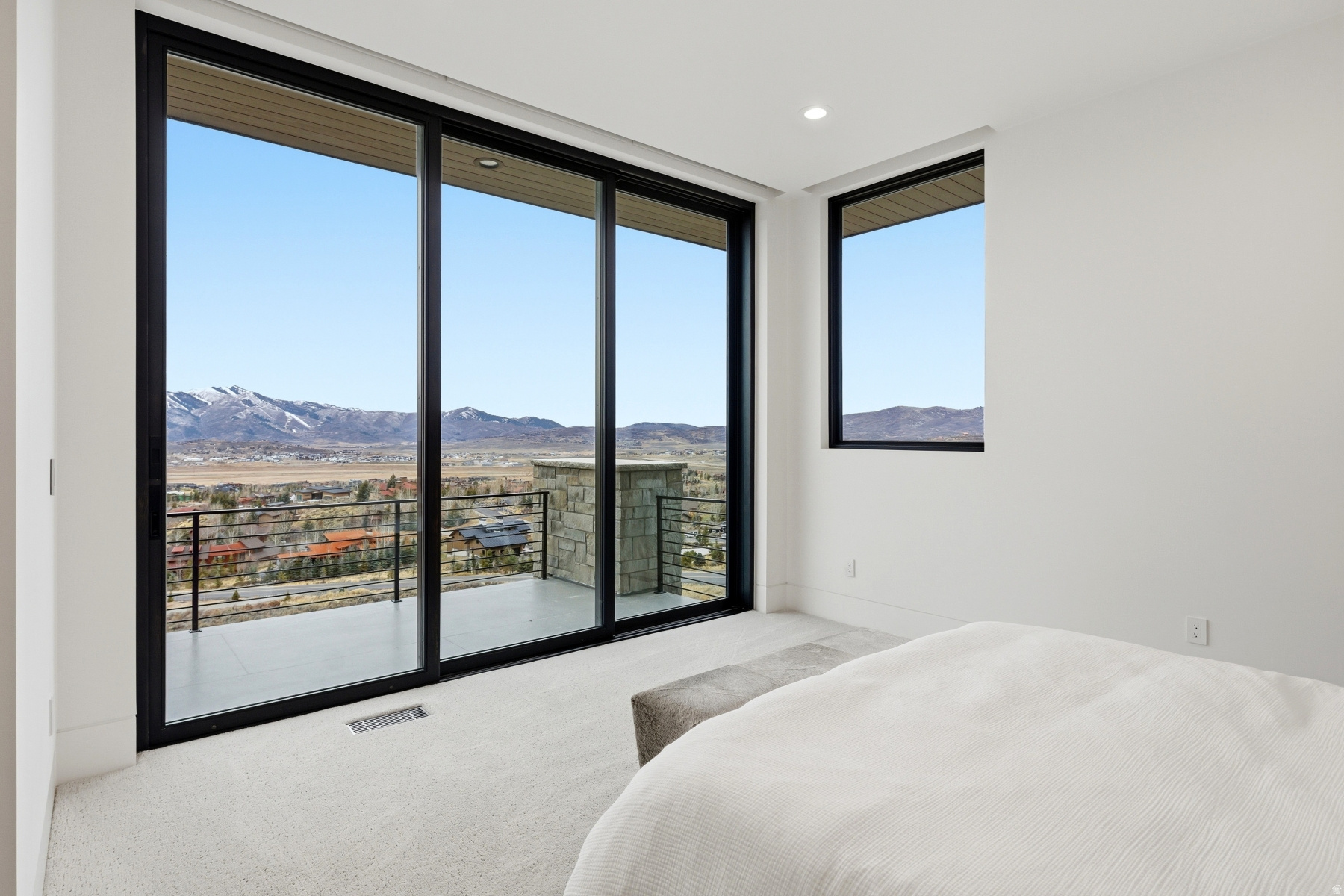 ELK RIDGE BLUFFS - Residential