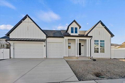 Photo of 1282 S PRINCE DR W, Saratoga Springs, UT 84045 (MLS # 2134336)