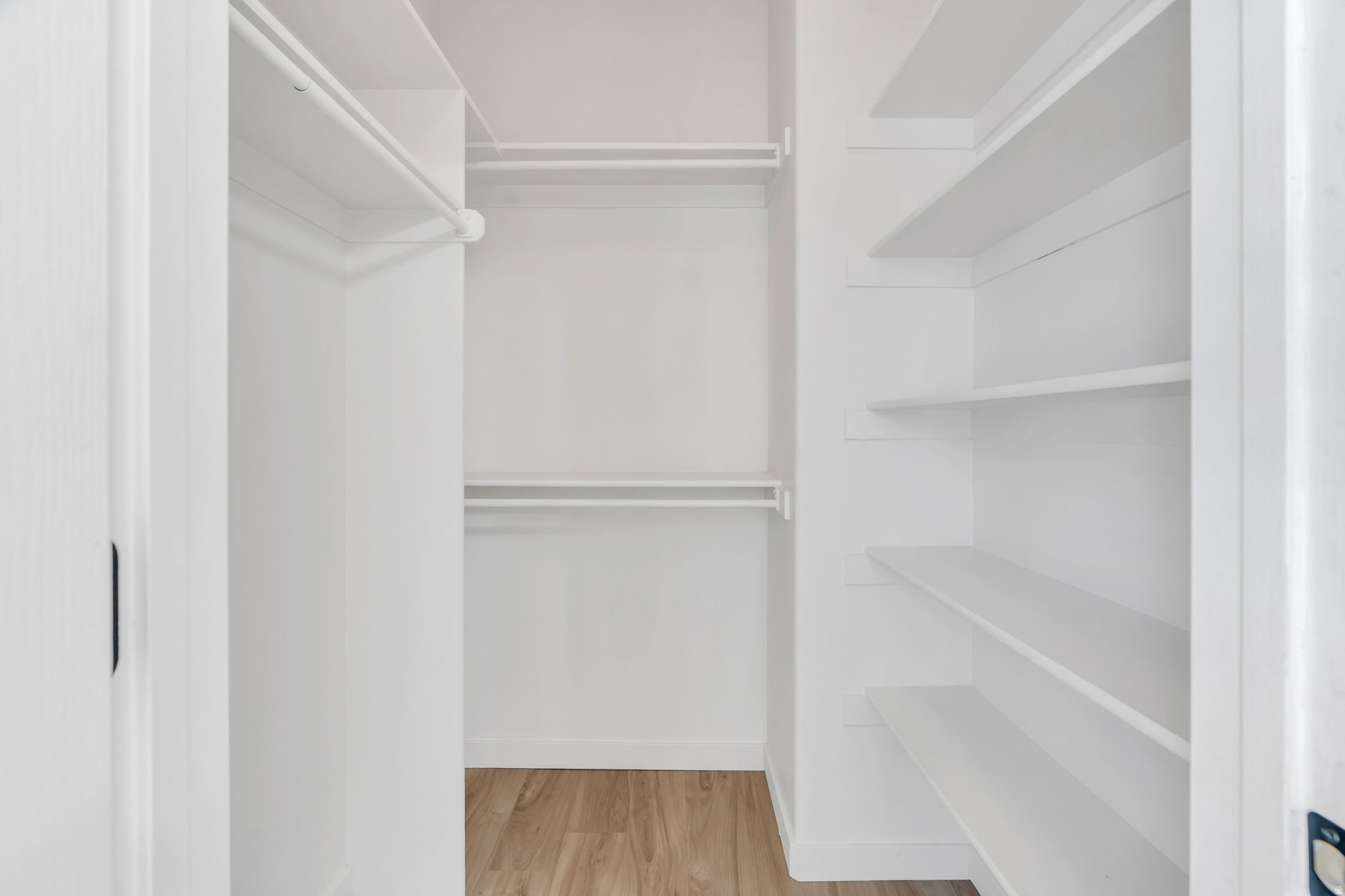 DAYBREAK - Residential