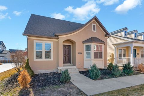 Tiny photo for 10227 S OQUIRRH LAKE RD, South Jordan, UT 84095 (MLS # 2134640)