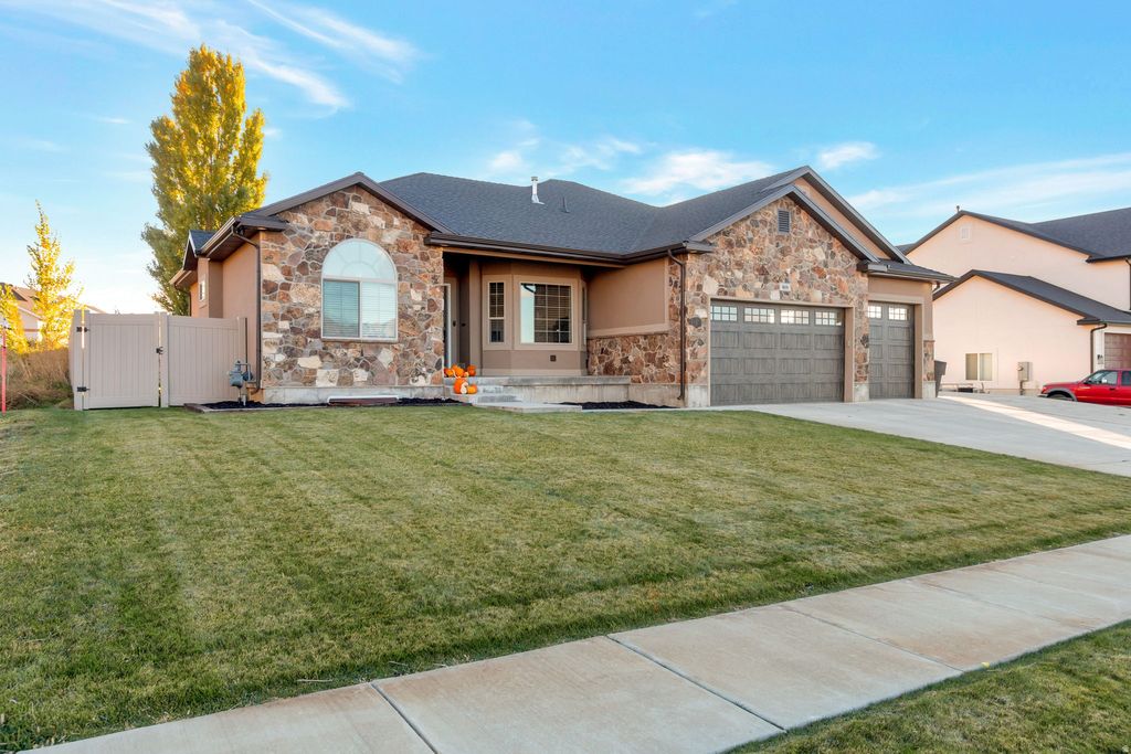 Photo of 409 W 2100 S, Perry, UT 84302 (MLS # 2119899)