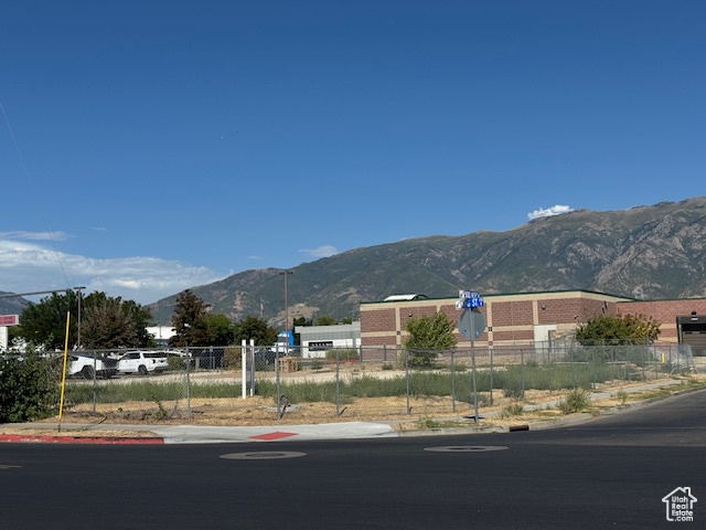 HORSESHOE HOLLOW - Land