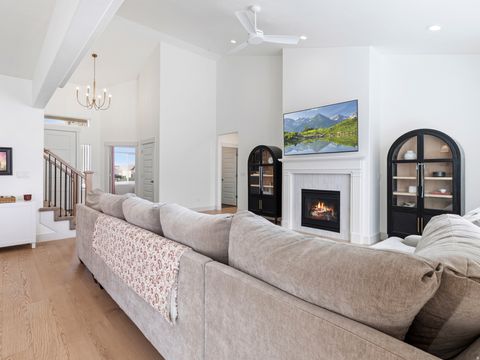 Tiny photo for 2354 W BOOTHILL DR W, Kaysville, UT 84037 (MLS # 2148261)
