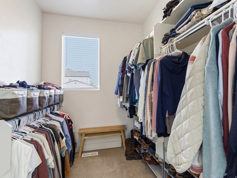 Tiny photo for 2354 W BOOTHILL DR W, Kaysville, UT 84037 (MLS # 2148261)