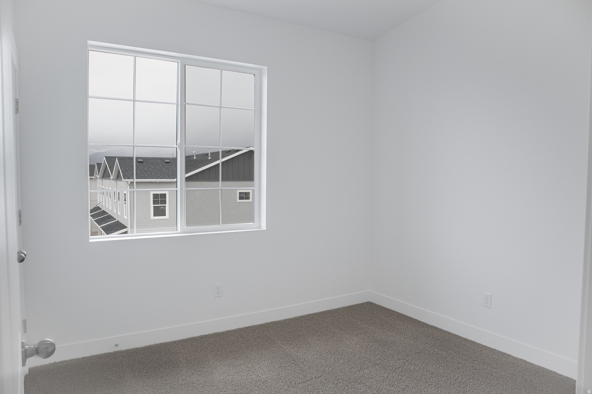 HARMONY CONDOS - Residential