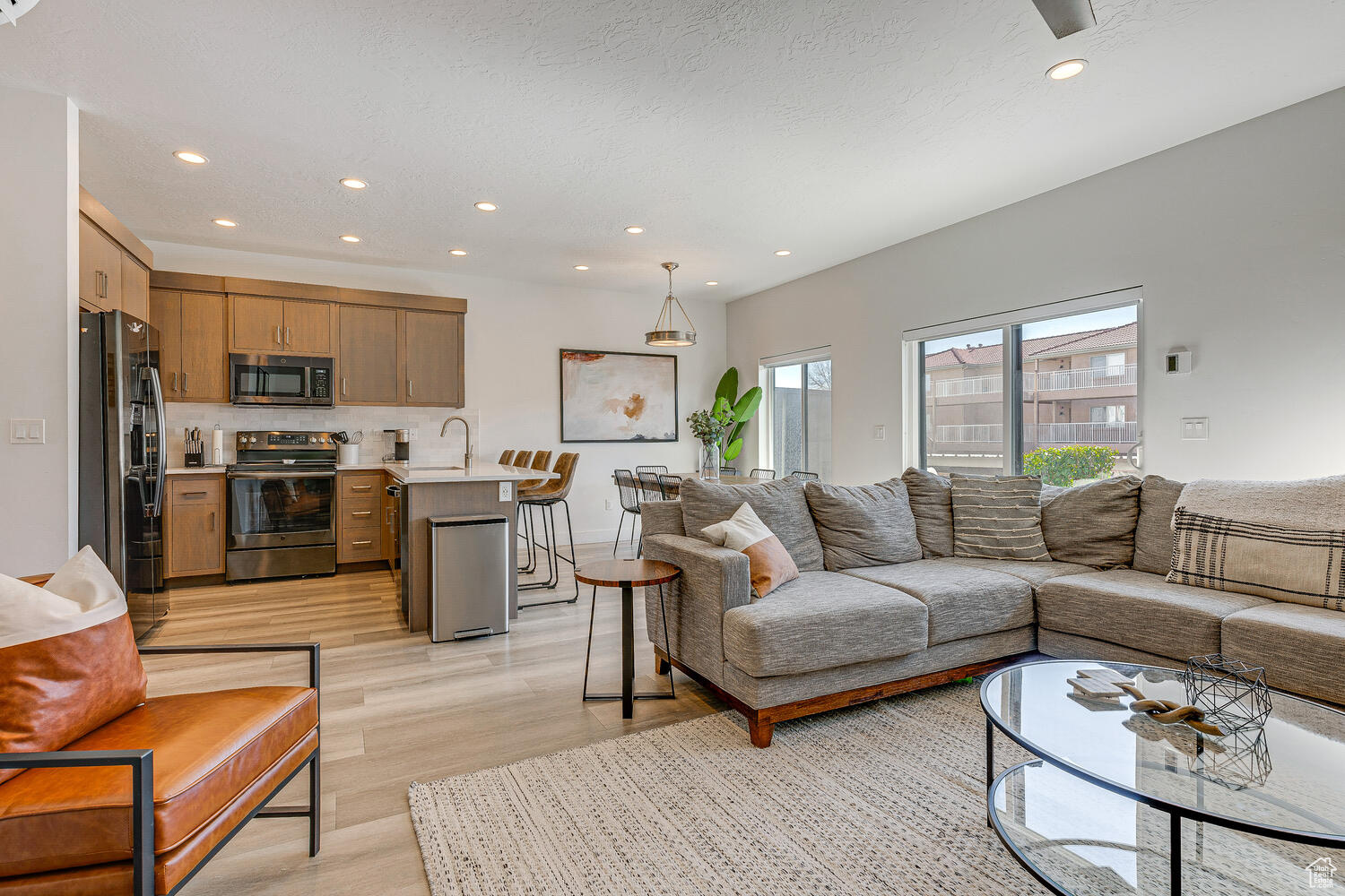 VUE AT GREEN VALLEY - Residential