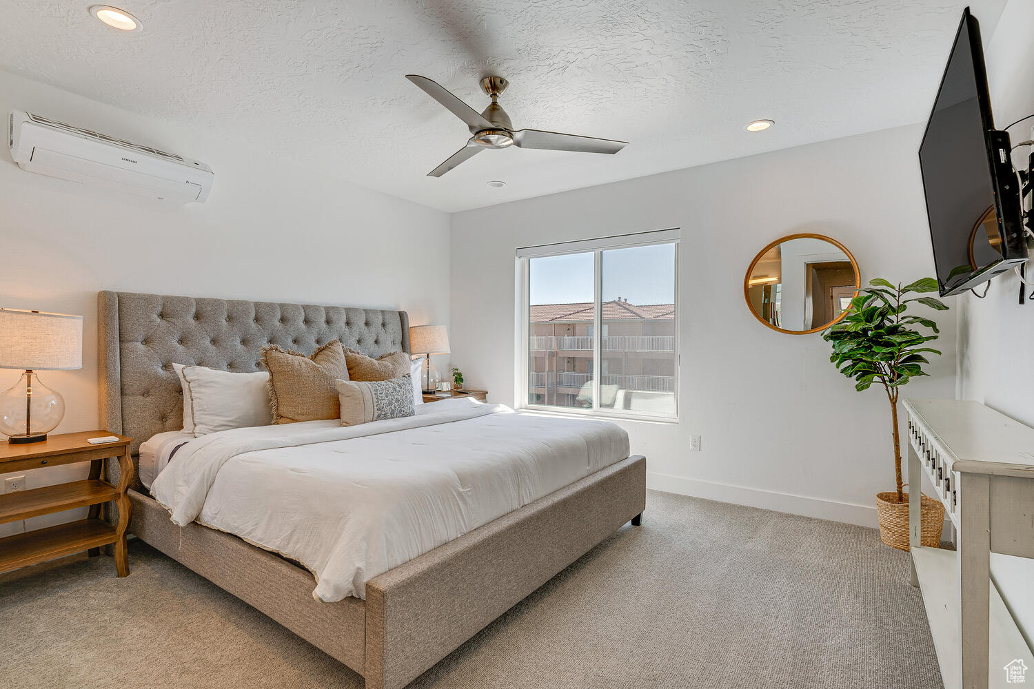 VUE AT GREEN VALLEY - Residential