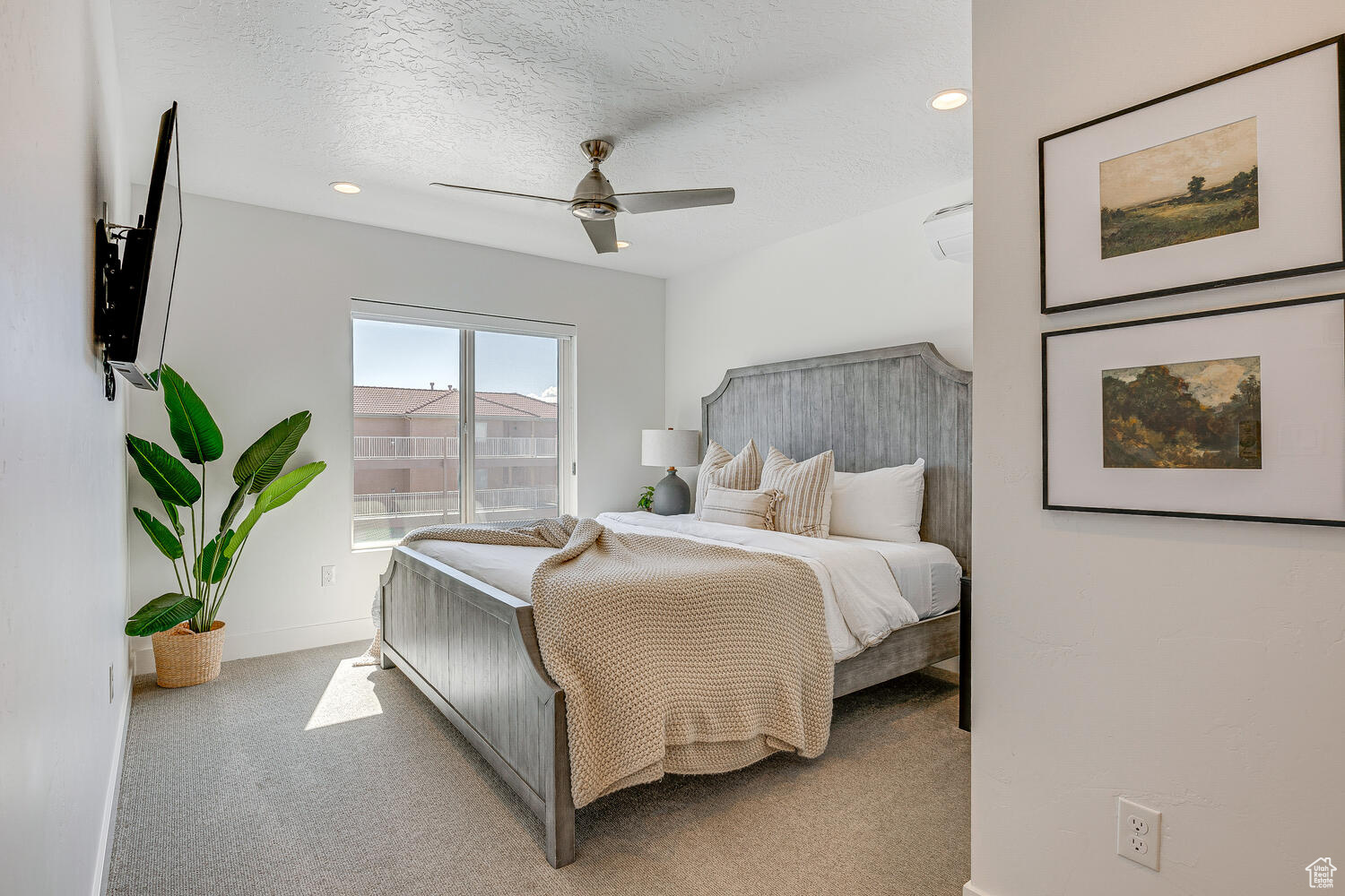 VUE AT GREEN VALLEY - Residential