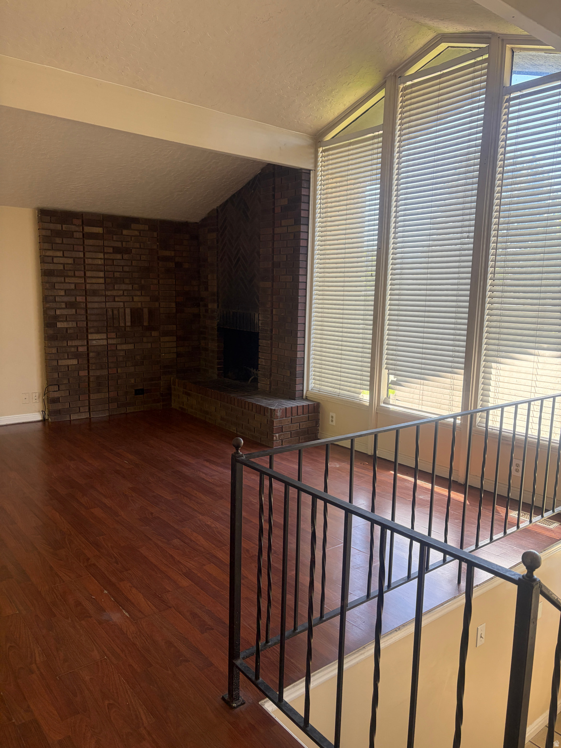 VIEW HEIGHTS - Residential