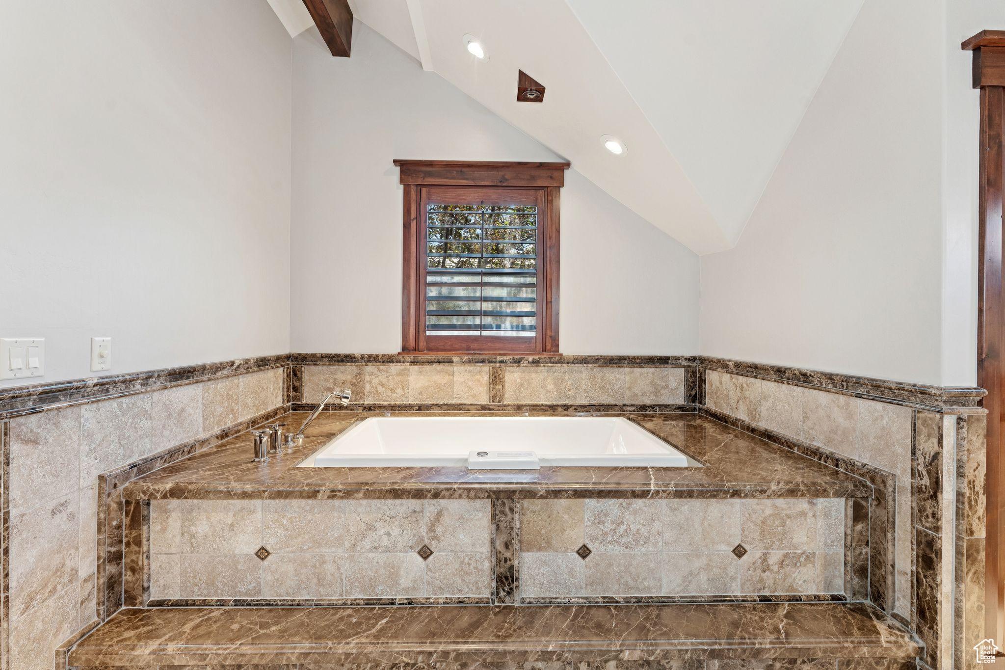 OLD TOWN - Residential