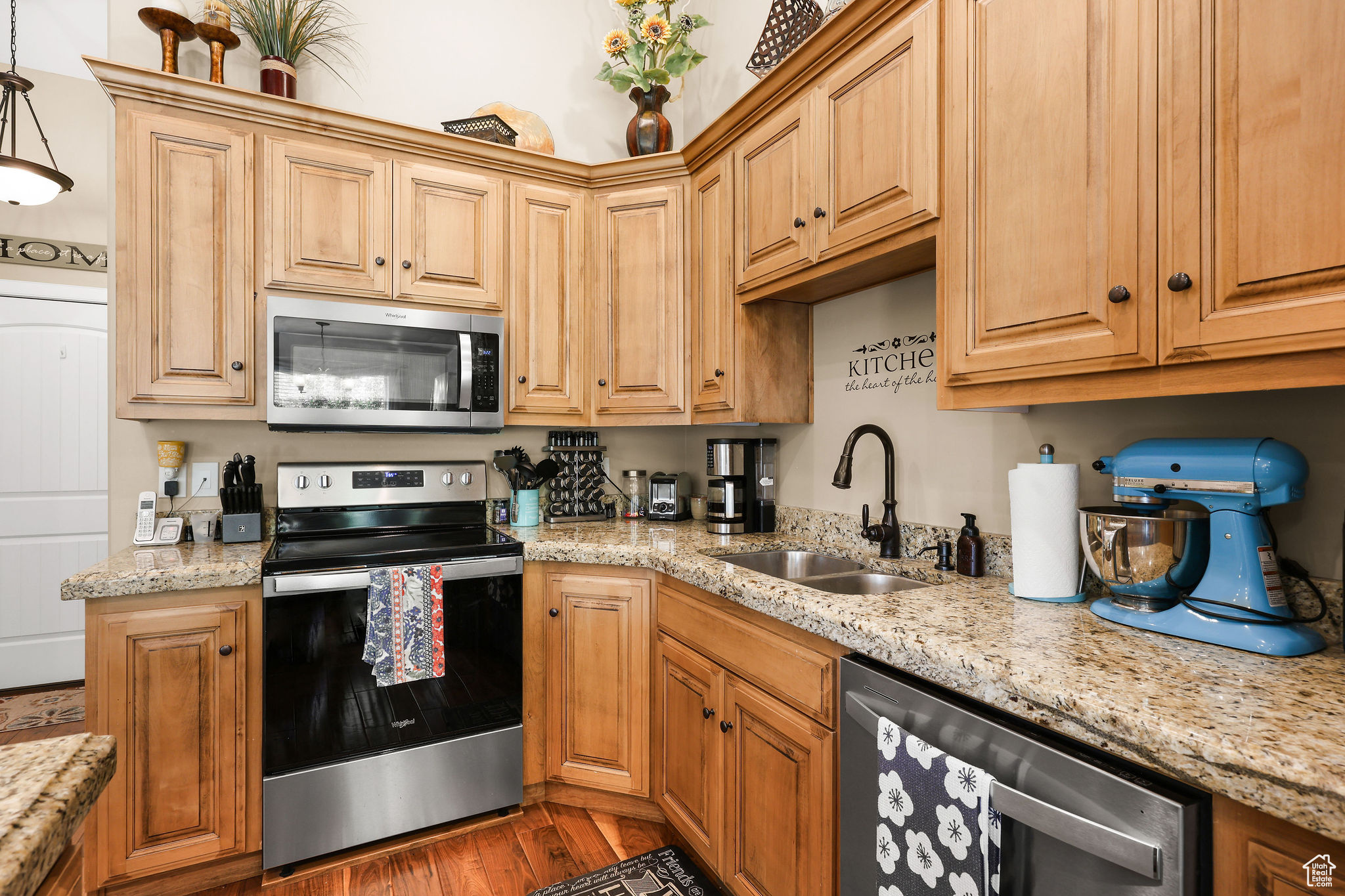 THE COVE - Residential