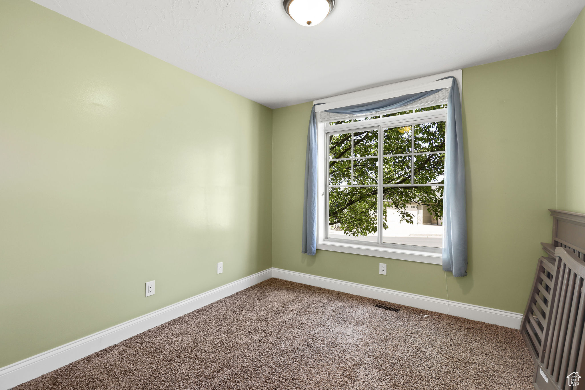 THE COVE - Residential