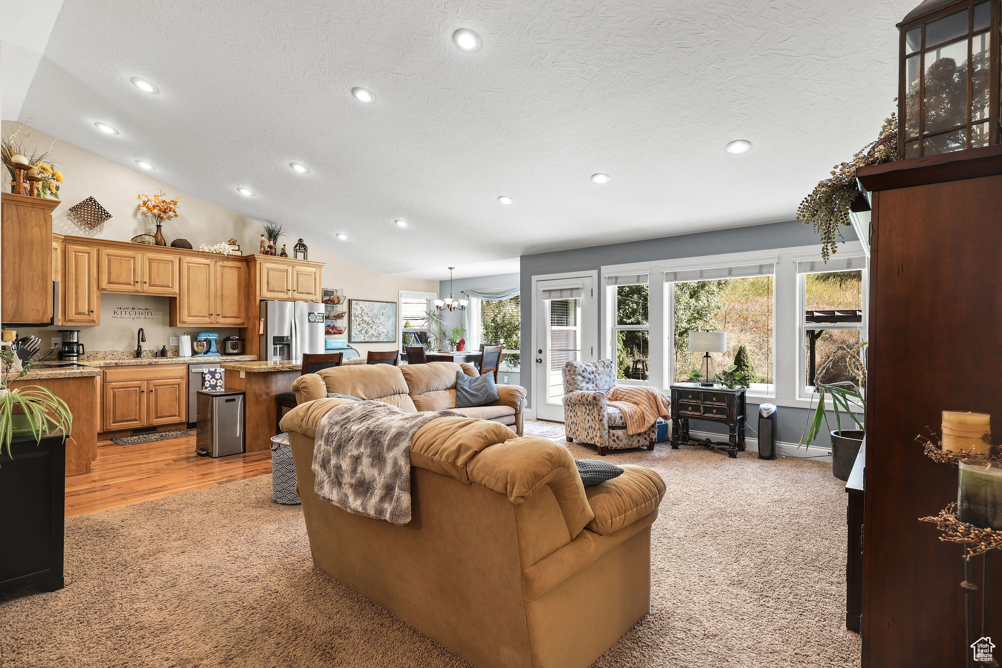 THE COVE - Residential