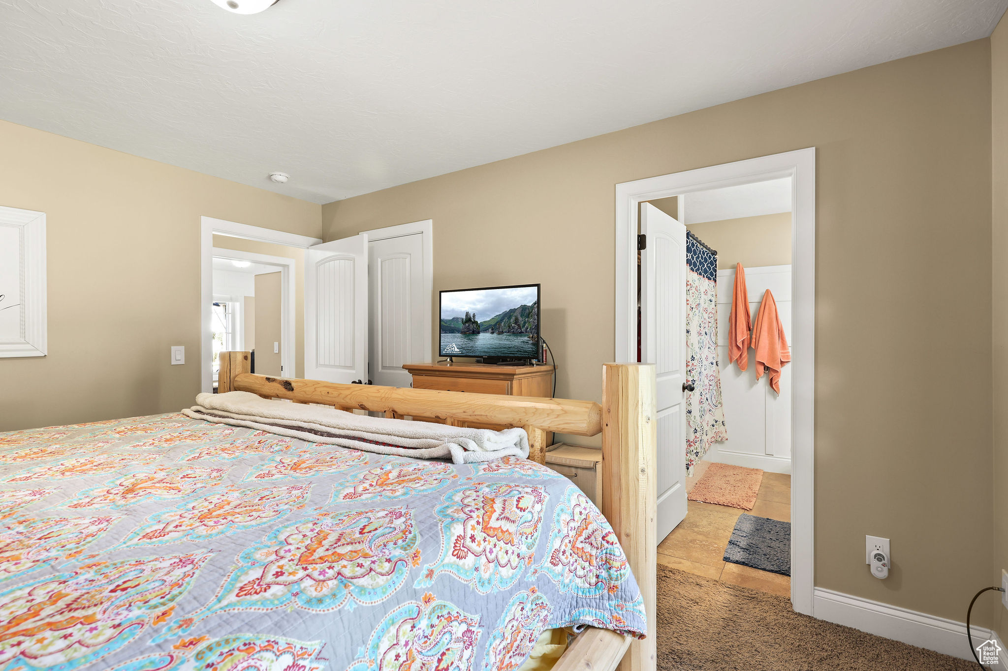 THE COVE - Residential