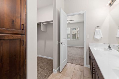 Tiny photo for 140 W CENTER ST #20, Ivins, UT 84738 (MLS # 2125592)