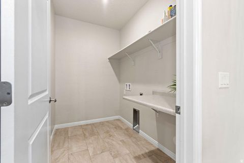 Tiny photo for 140 W CENTER ST #20, Ivins, UT 84738 (MLS # 2125592)