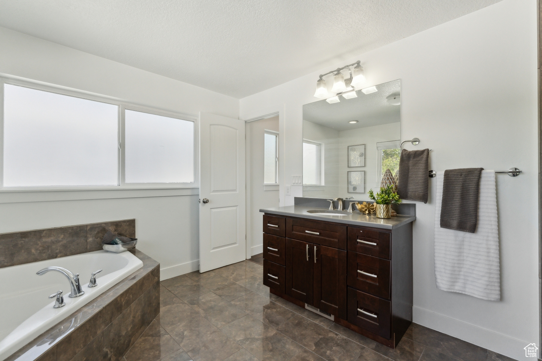 1792 S Laurelhurst Dr, Salt Lake City, Utah image 32