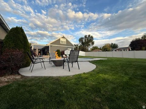 Tiny photo for 2864 S BEVERLY ST E, Salt Lake City, UT 84106 (MLS # 2125387)