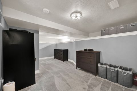 Tiny photo for 2864 S BEVERLY ST E, Salt Lake City, UT 84106 (MLS # 2125387)