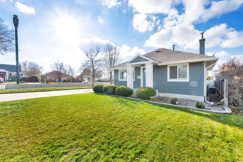 Tiny photo for 2864 S BEVERLY ST E, Salt Lake City, UT 84106 (MLS # 2125387)