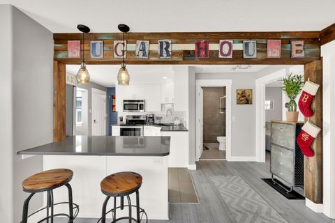 Tiny photo for 2864 S BEVERLY ST E, Salt Lake City, UT 84106 (MLS # 2125387)